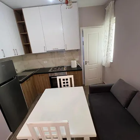 Daily Bill Klinton Apartman